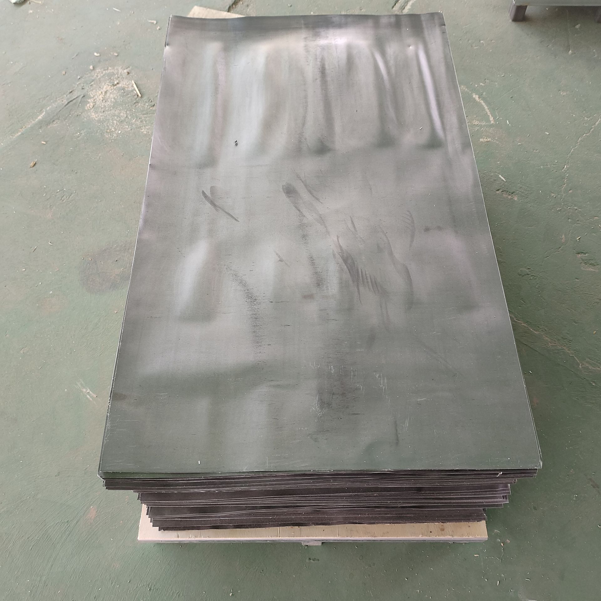 临沂如何选择合适的铅板厚度？